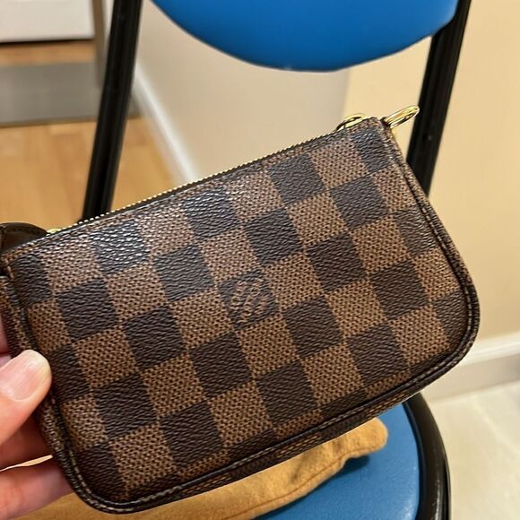 Mini  pochette - Picture 3 of 16